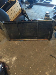 Hladnjak vode Mazda mx6 91-97 2.5 123kw dijelovi