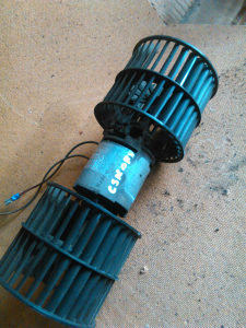 Ford escort ventilator kabine sa klimom