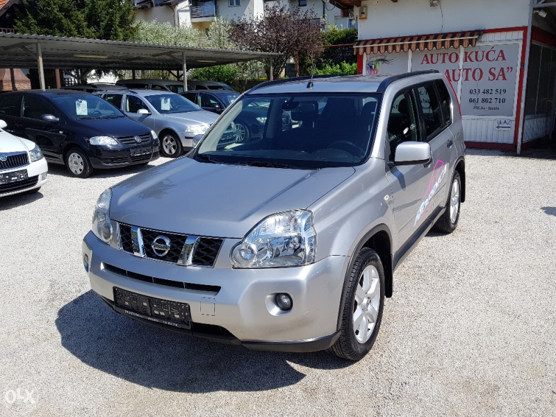 NISSAN XTRAIL 2,0DCI 110KW 2009 4X4 SERVISNA UVOZ CH Nissan