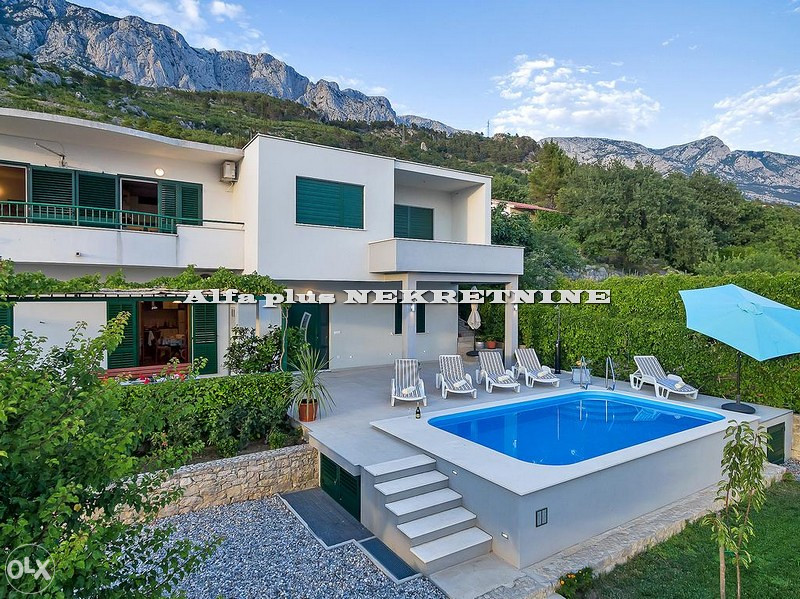Makarska - Kuća sa bazenom