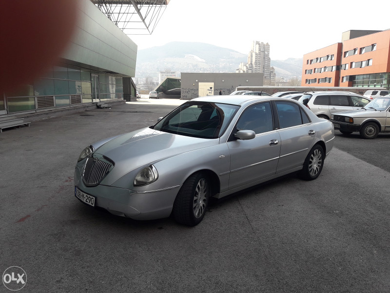 Lancia thesis olx 08 picture