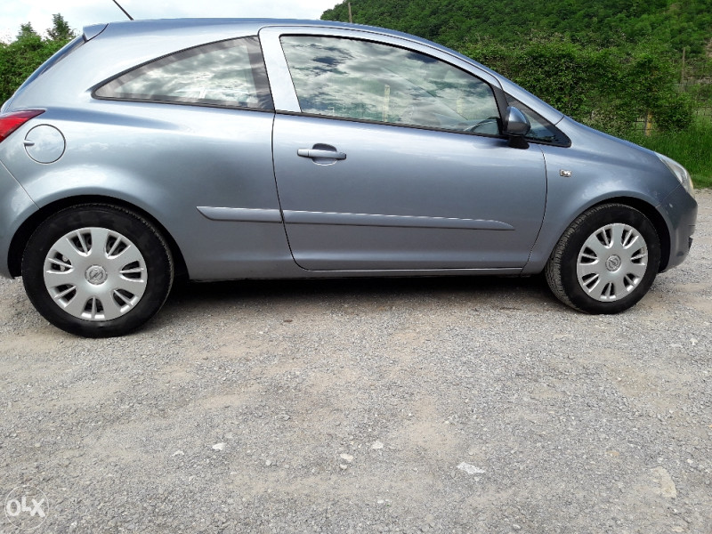 Opel Corsa 1.2b 2007 god. Extra stanje
