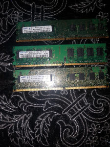 DDR2 3x 1GB