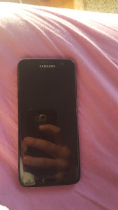SAMSUNG S7 EDGE (VIDI DETALJNO)