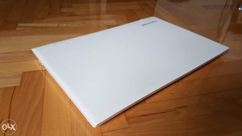 Toshiba Satellite C55 -C-1KR laptop, i3 5005U, nVidia