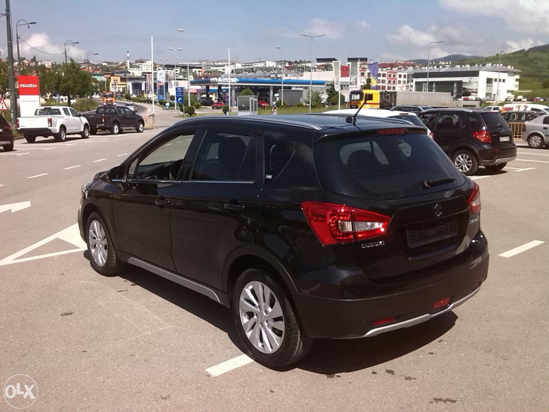 Suzuki S CROSS 1.4BOOSTERJET GL+