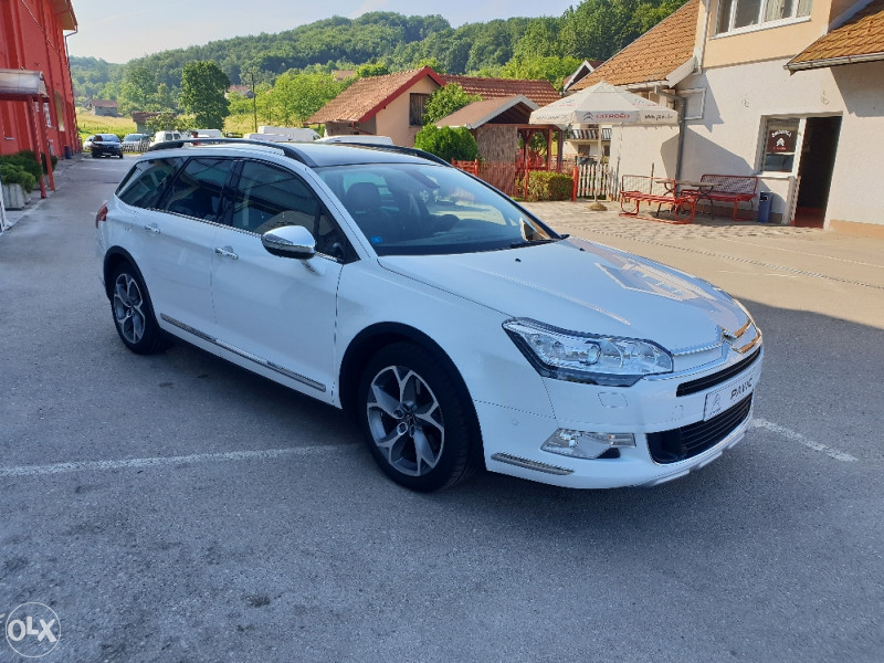 Citroen C5 CrossTourer 2.2HDi 16V 205