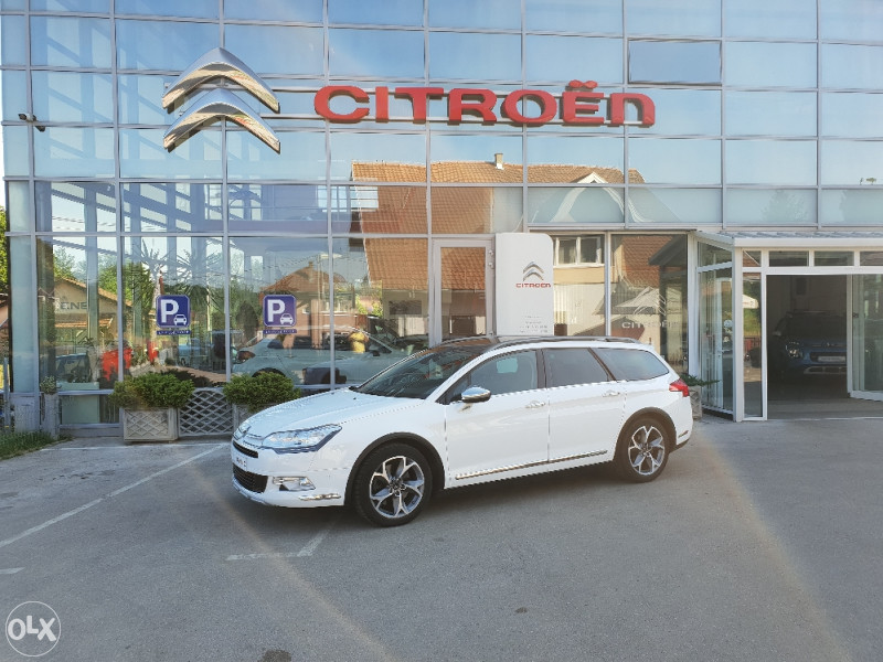 Citroen C5 CrossTourer 2.2HDi 16V 205