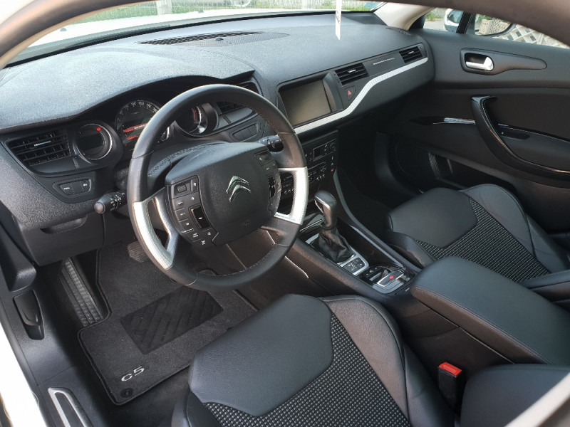 Citroen C5 CrossTourer 2.2HDi 16V 205