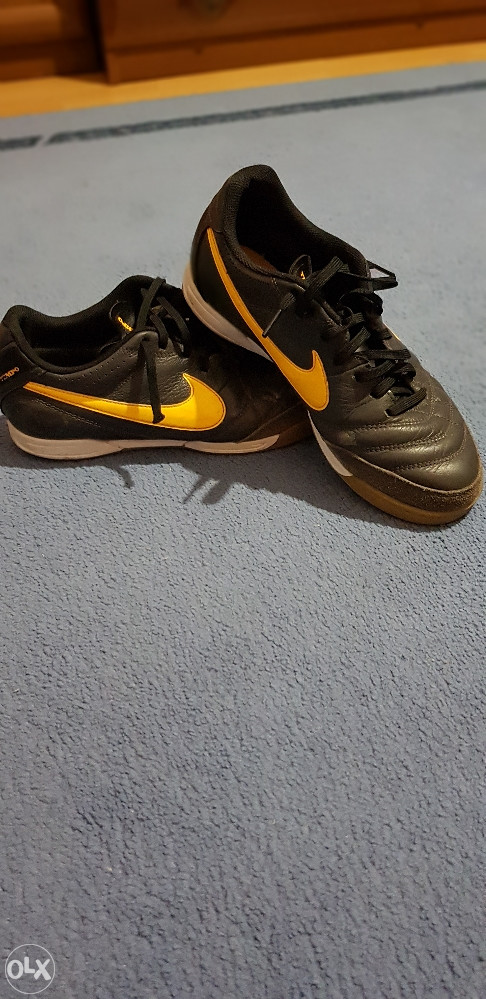 Patike za fudbal Nike