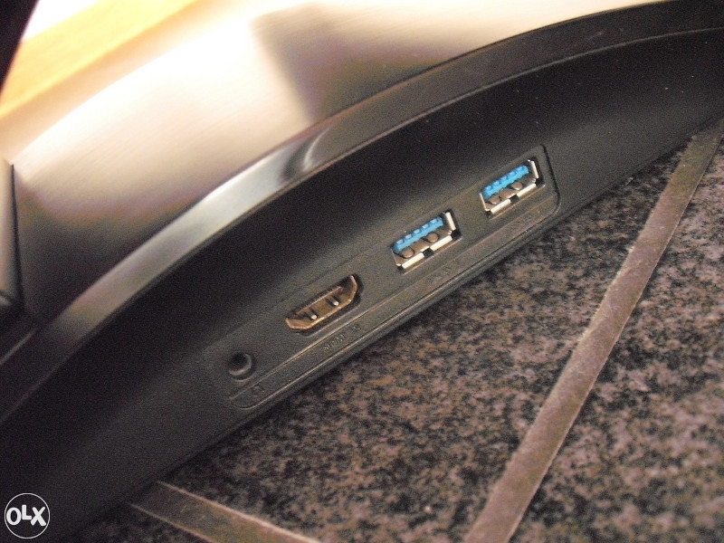 Samsung Central Station CA550 LED Monitor USB 3.0