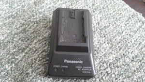 Punjac za Panasonic kamera..