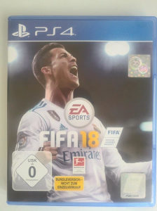 FIFA 18 PS4 + CODE 14 DANA GRATIS