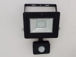 LED Reflektor sa senzorom 10 W