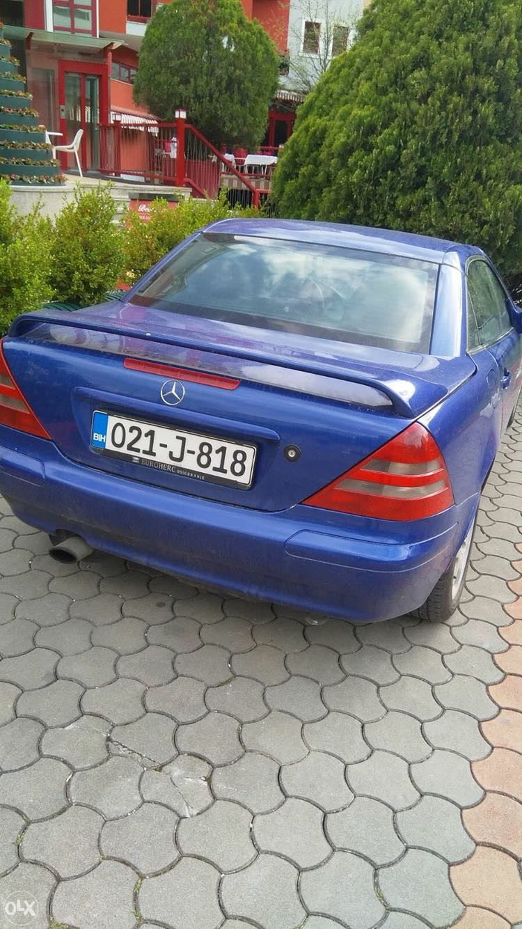 Mercedes-Benz SLK 230