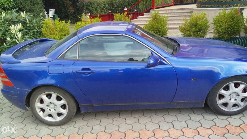 Mercedes-Benz SLK 230