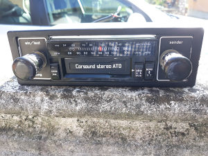 Auto radio kasetofon za oldtimere