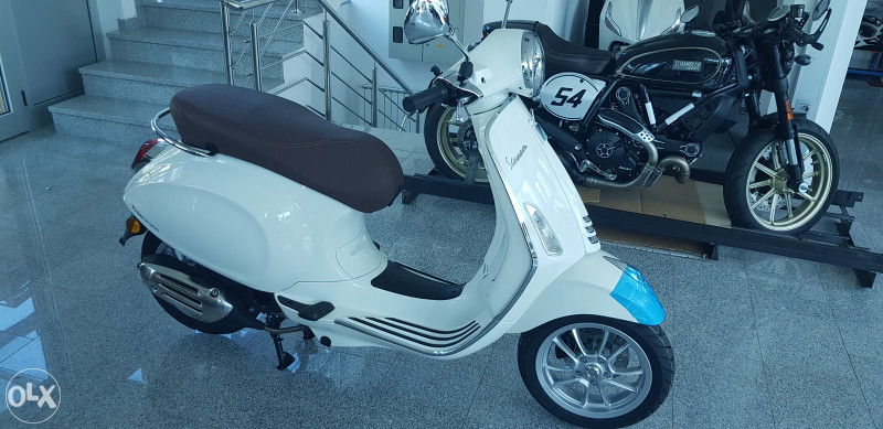 Vespa Primavera 50 4T my18