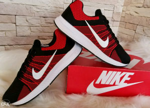 Nike patike 42 broj