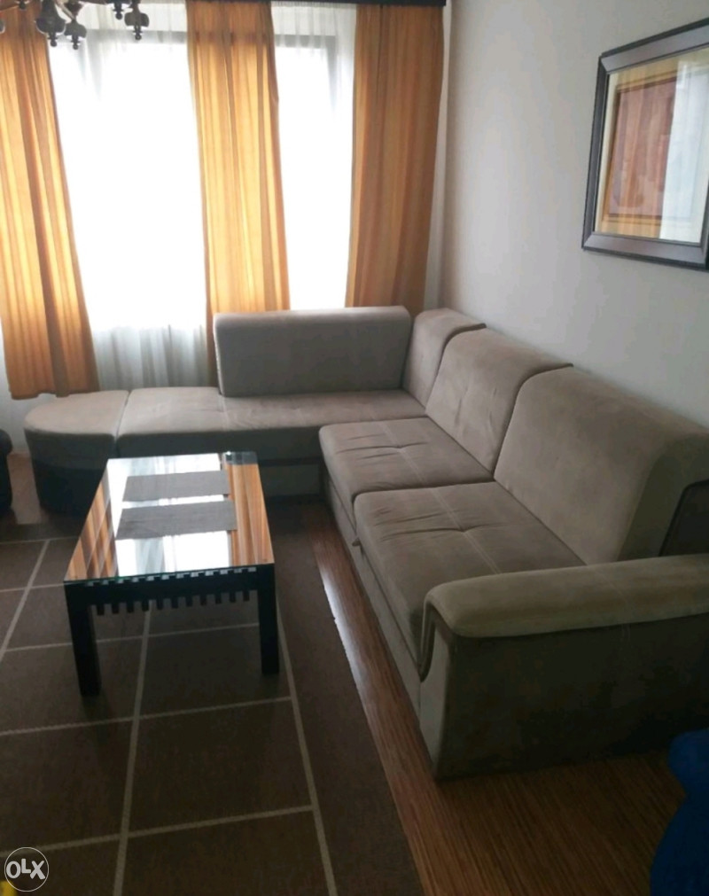 Stan, Dobrinja 1, Trg Zlatnih Ljiljana, 54 m2