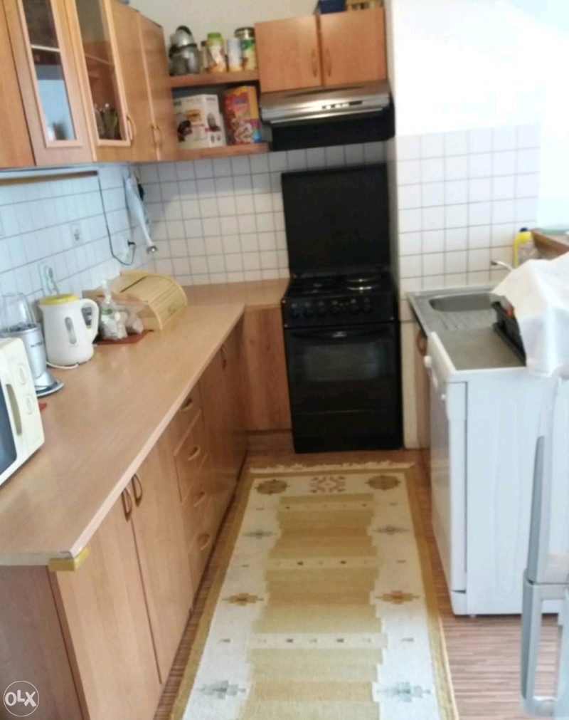 Stan, Dobrinja 1, Trg Zlatnih Ljiljana, 54 m2
