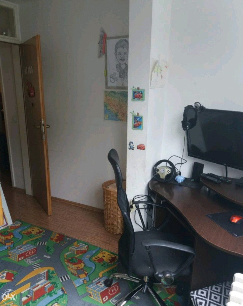 Stan, Dobrinja 1, Trg Zlatnih Ljiljana, 54 m2