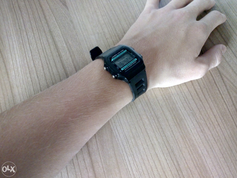Casio W-86 ILLUMINATOR