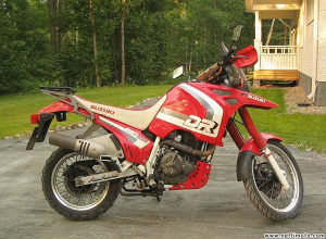 Djelovi za motocikl Suzuki Dr Big 750