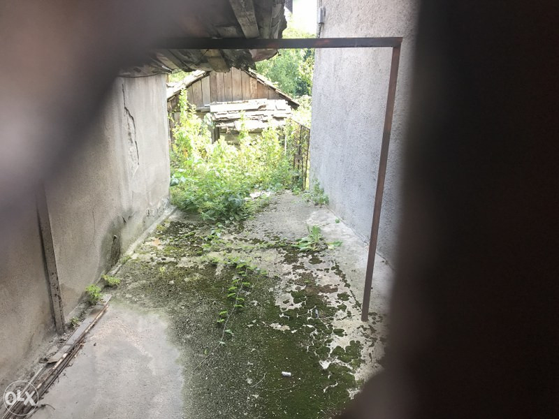 Devastirana kuća u Sarajevu CENTAR Šekerova