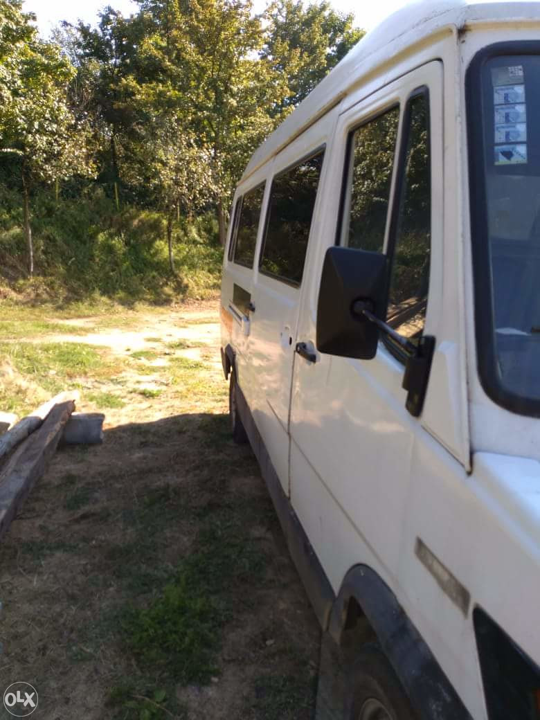 Kombi Mercedes.