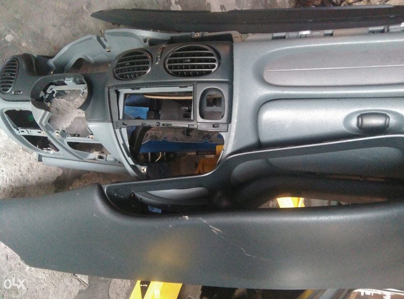 INSTRUMENT TABLA Renault Megane Scenic 1.6 16V 2000 Instrument table