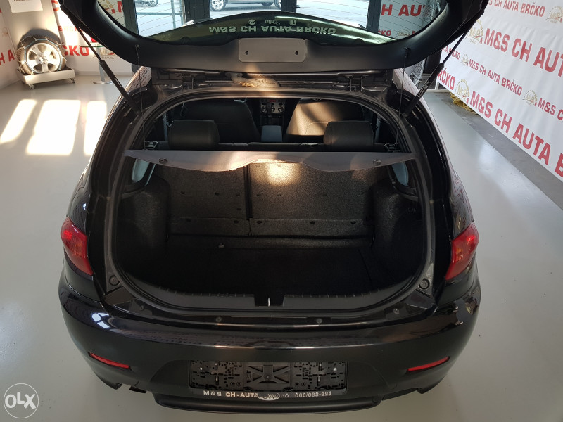 Alfa Romeo 147 1.9 JTD Q2