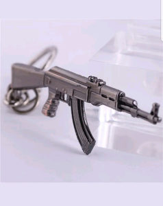 Privjesak za ključeve automacka puska AK47