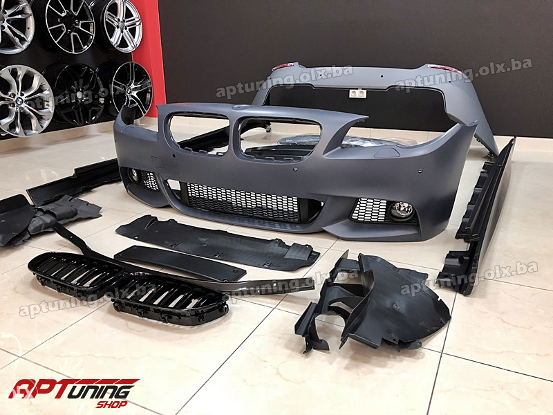 BMW F10 M Paket Bodykit Body Kit sa Grillom Branici/Karambolke i