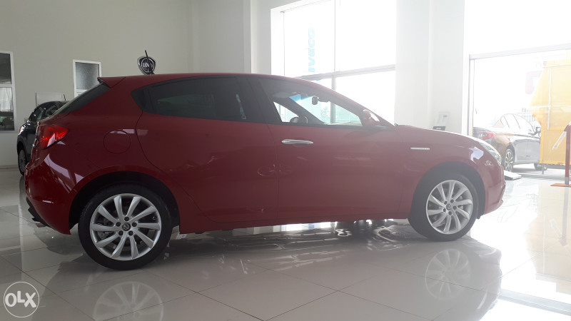NOVA ALFA ROMEO GIULIETTA  2.0 JTDM 150KS SUPER
