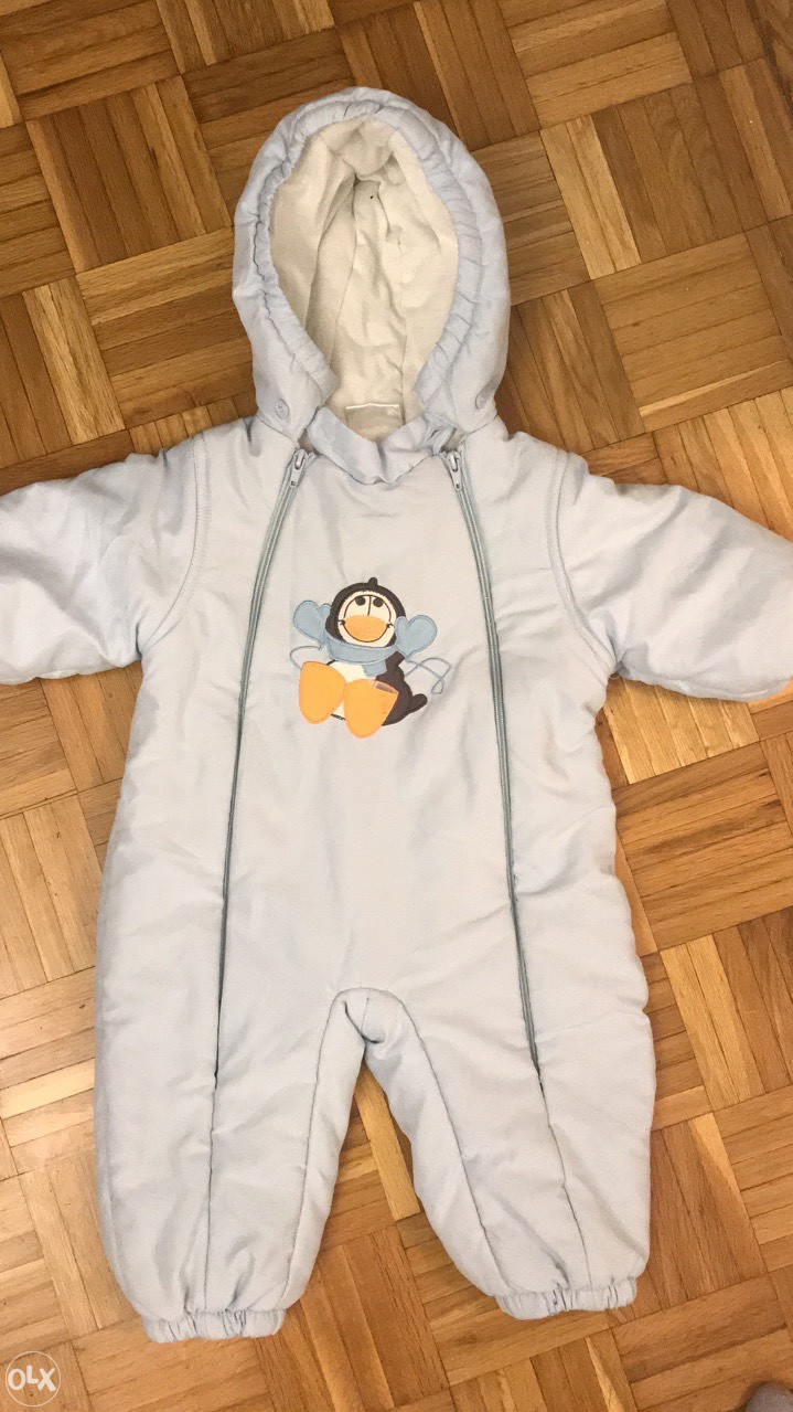 Skafander za bebe 6-9 mjeseci C&A