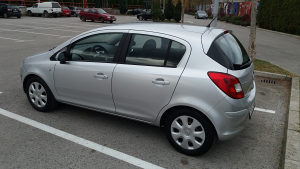 Opel Corsa 2011 god.