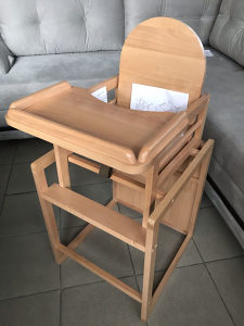 Djecija hranilica za bebe sa stolićem/ sjedalica drvena