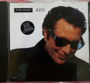 CD - TOM JONES - KISS