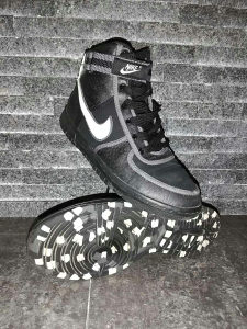 NIKE patike