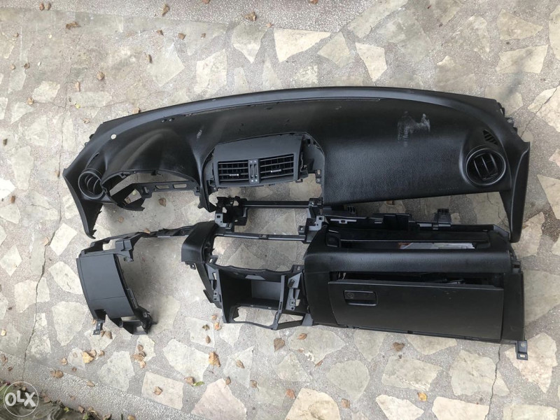 Toyota RAV4 Rav 4 tabla airbag Vozila Instrument table Konjic