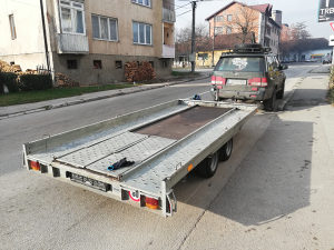 PRIKOLICA ZA PREVOZ VOZILA